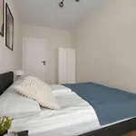 Spacious With Parking & Balcony By Renters *