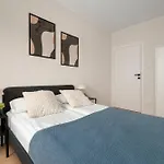 Spacious With Parking & Balcony By Renters * Lodz
